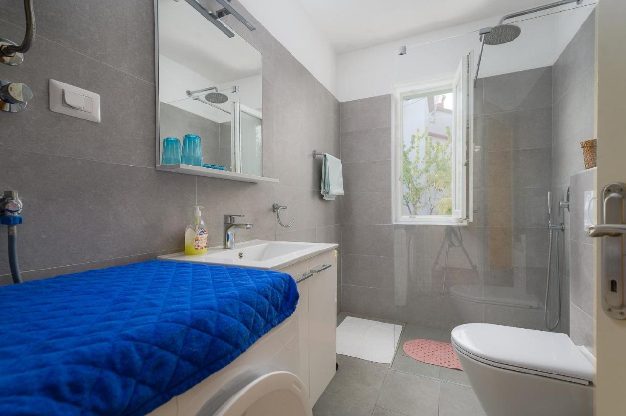 Apartman Inteuro Porec Exterior photo
